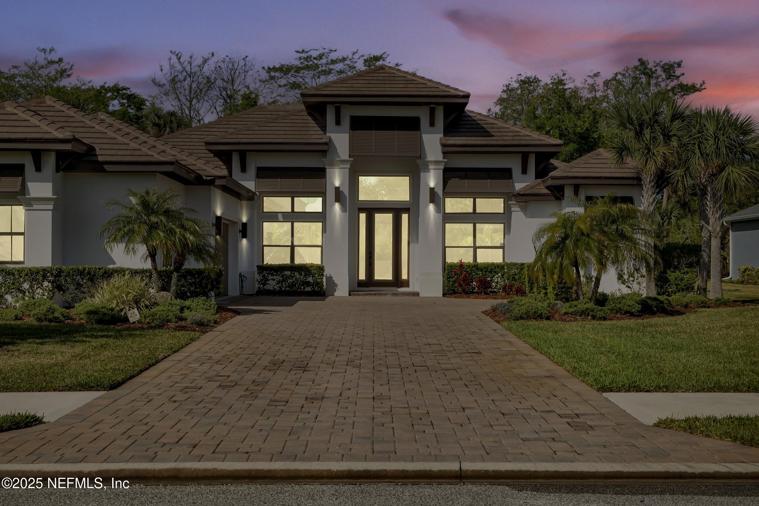 8 BLUE OAK Lane