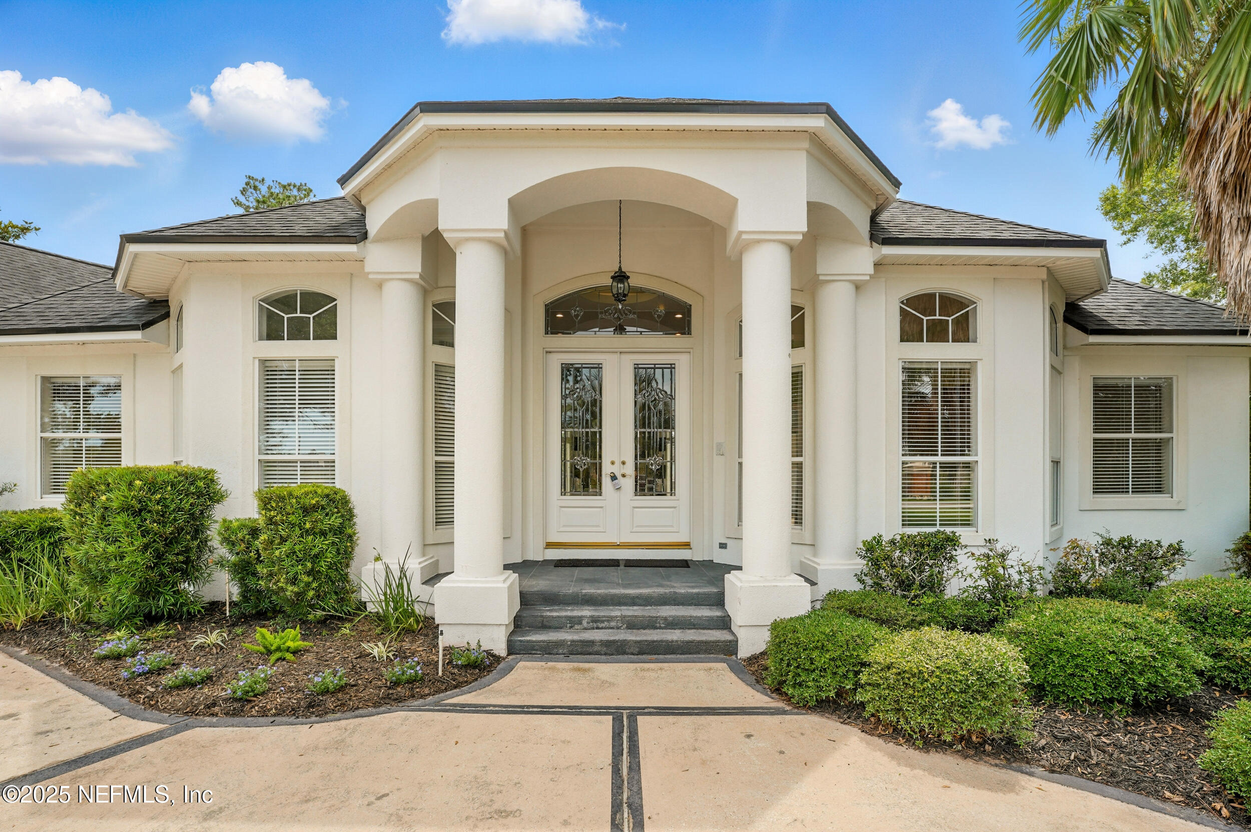 145 DEER HAVEN Drive