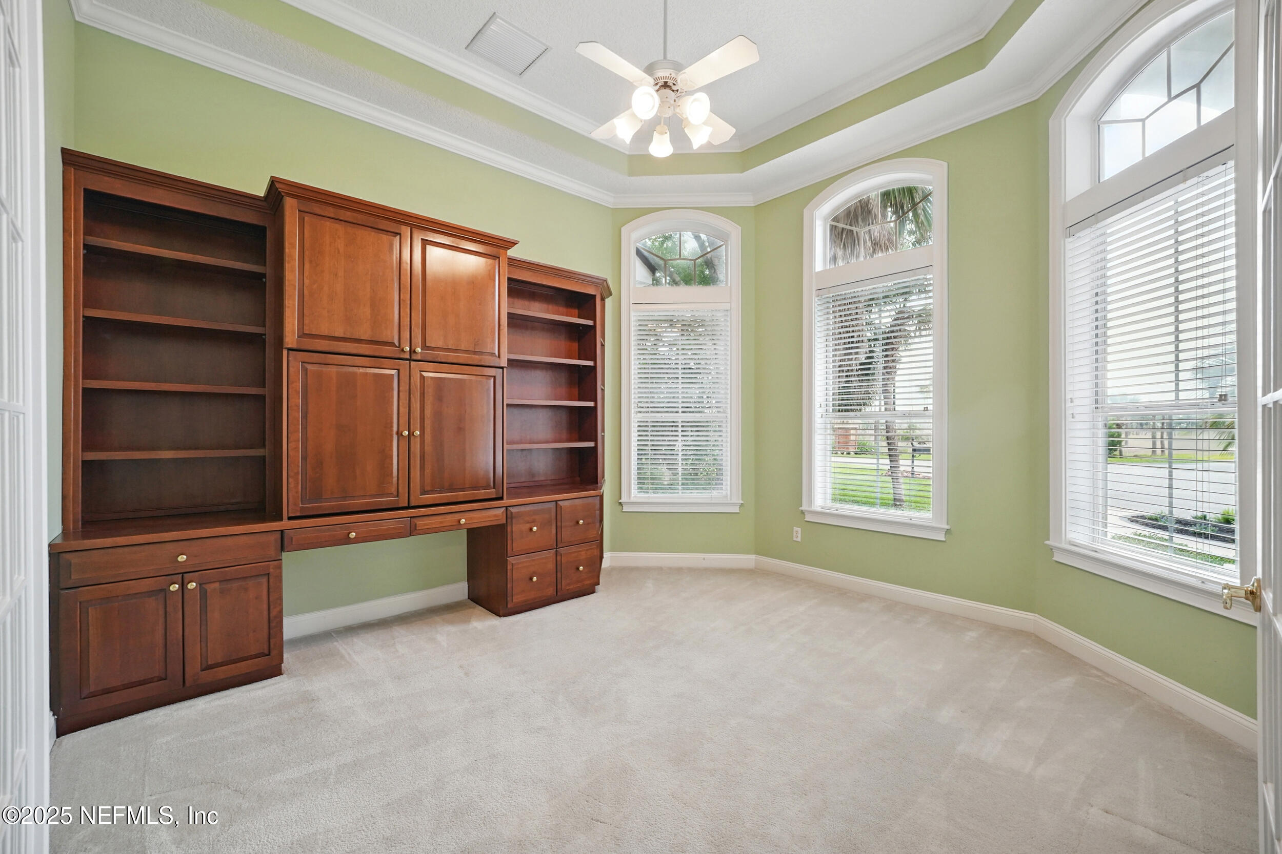 145 DEER HAVEN Drive