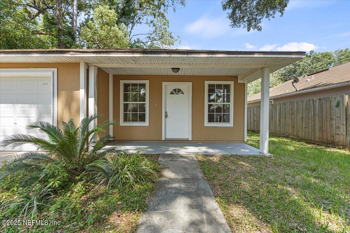 4527 CLAIRMONT Road