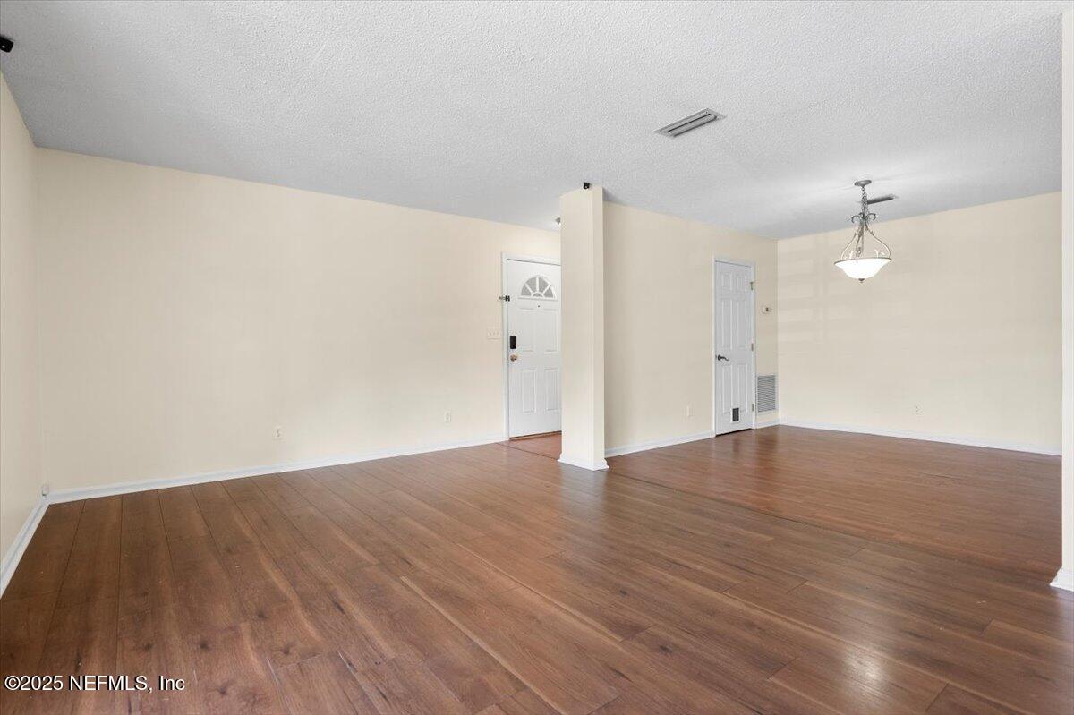 3765 CROWN POINT Road 8