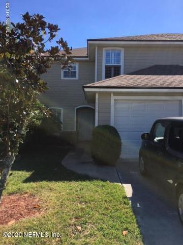St Johns, FL home for sale located at 305 Blue Lake Road Unit 2, St Johns, FL 32259