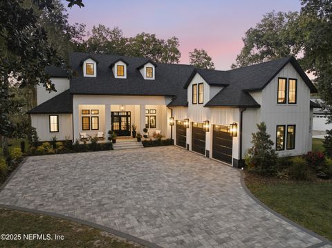 4162 RIVERVIEW Circle Green Cove Springs FL 32043