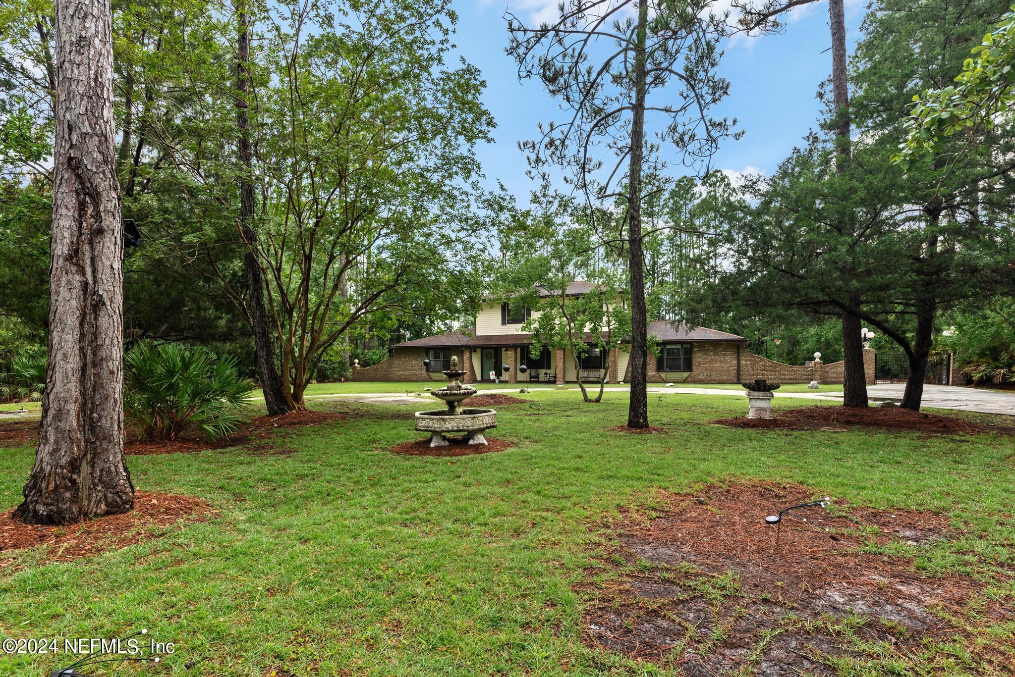 984 EAGLE BEND Court