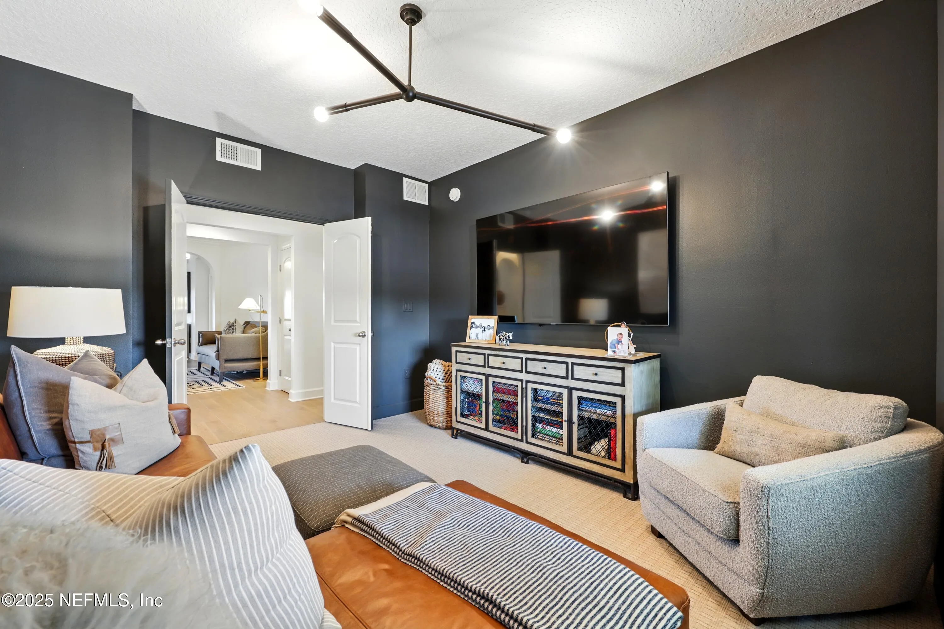 Jacksonville, Florida 32217, United States, 4 Bedrooms Bedrooms, ,3 BathroomsBathrooms,Residential,Active,147337