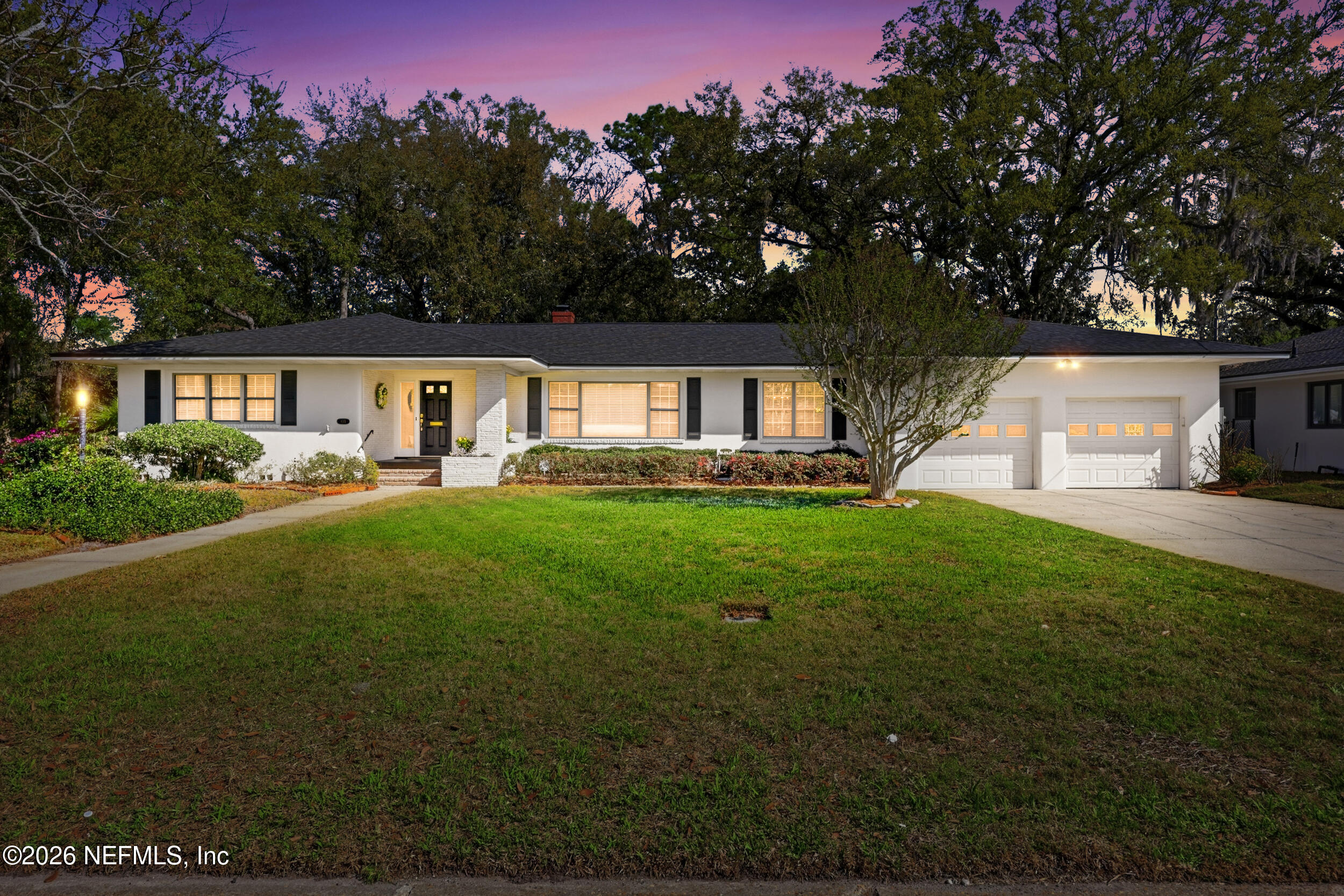 835 GRANADA Boulevard S