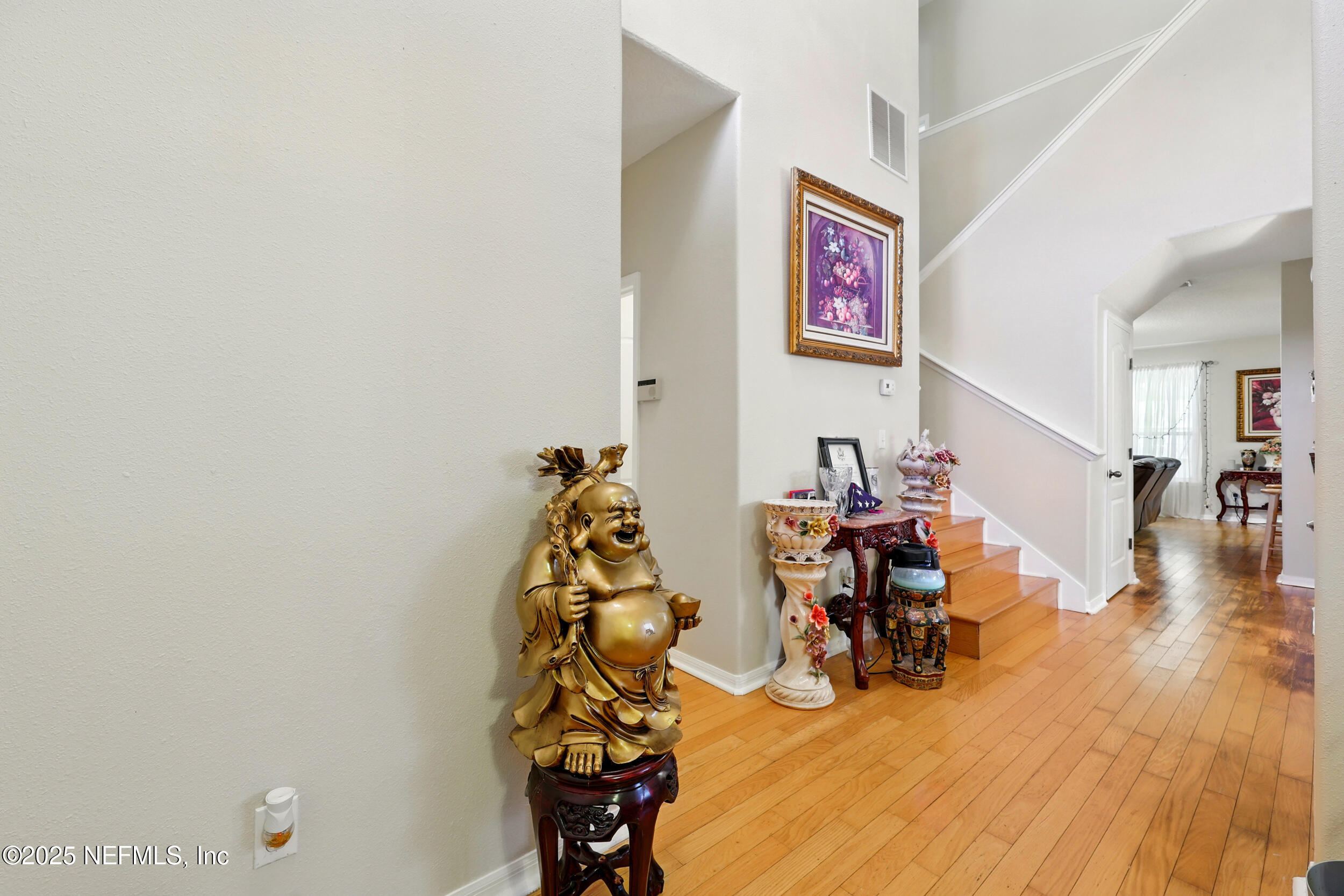 529 AMBERWOOD Court