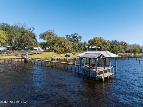 A home in Palatka