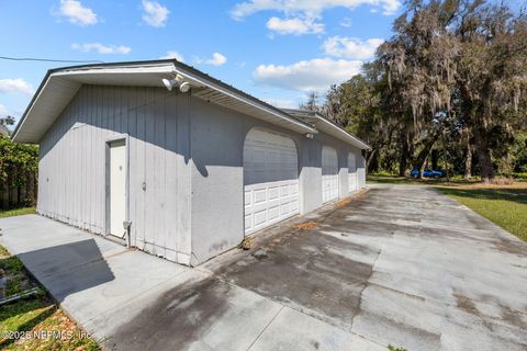 A home in Palatka