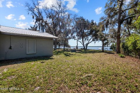 A home in Palatka