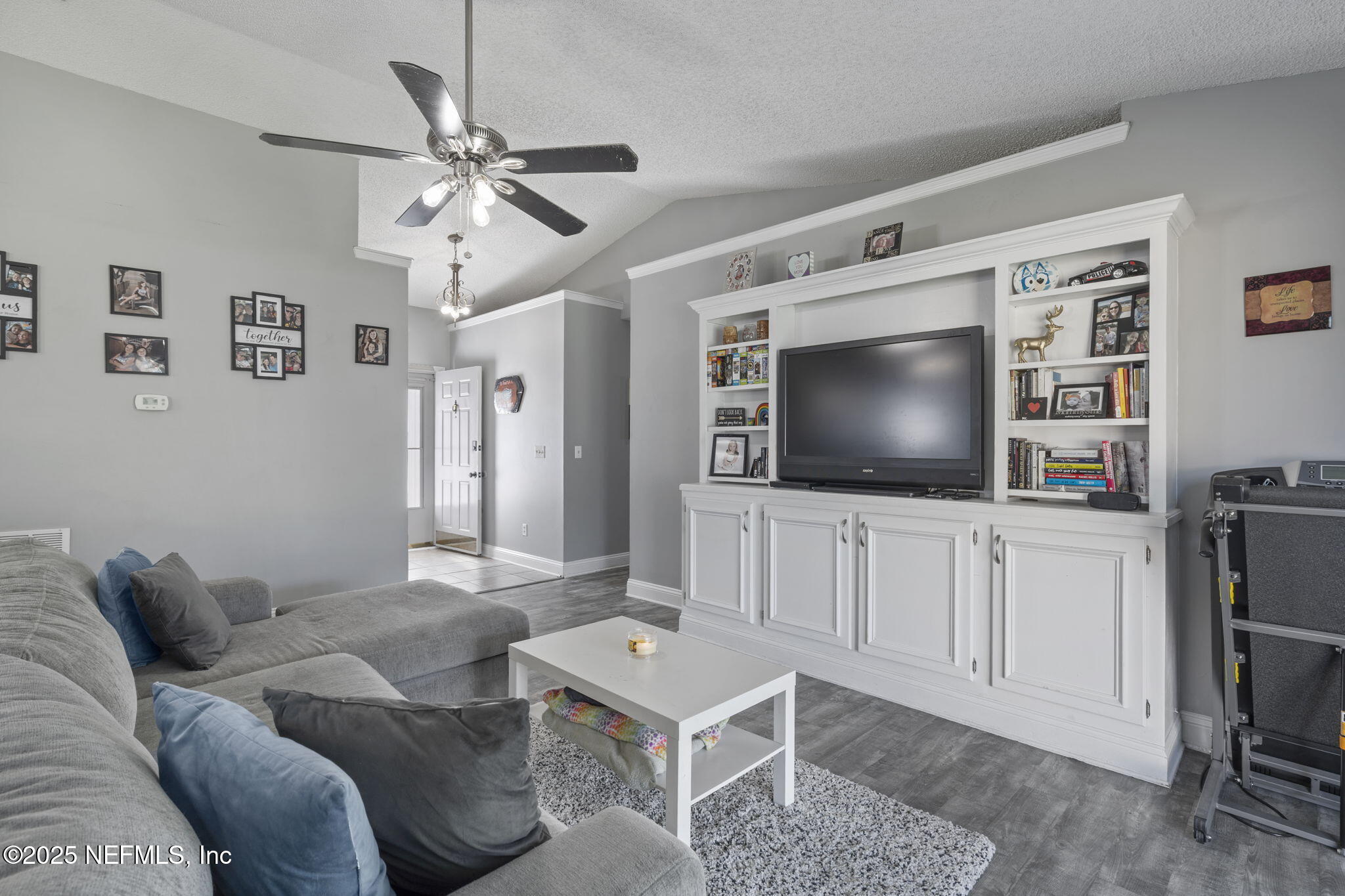 3242 MERGANZER Trail