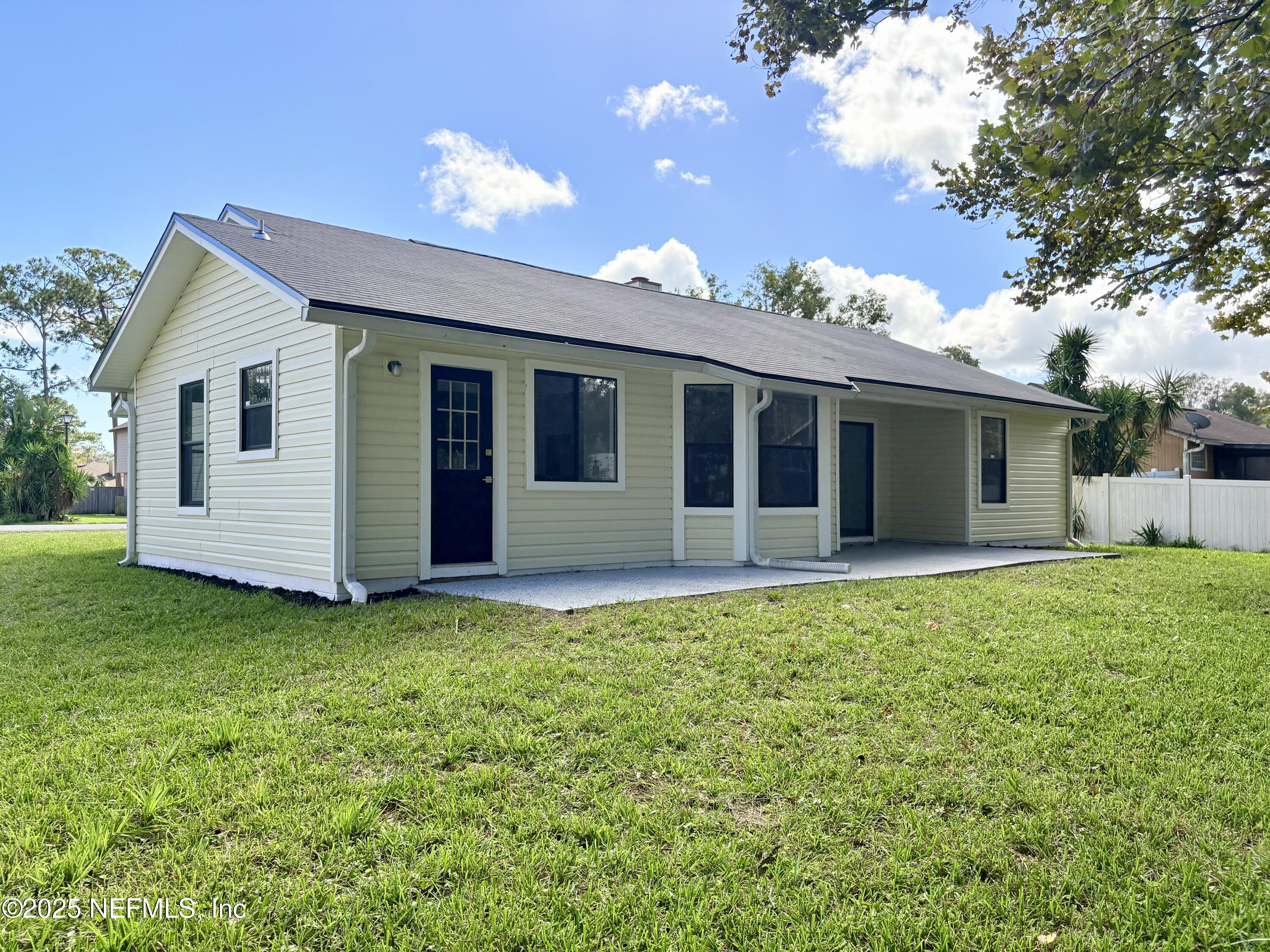 1742 TIFFANY PINES Circle E