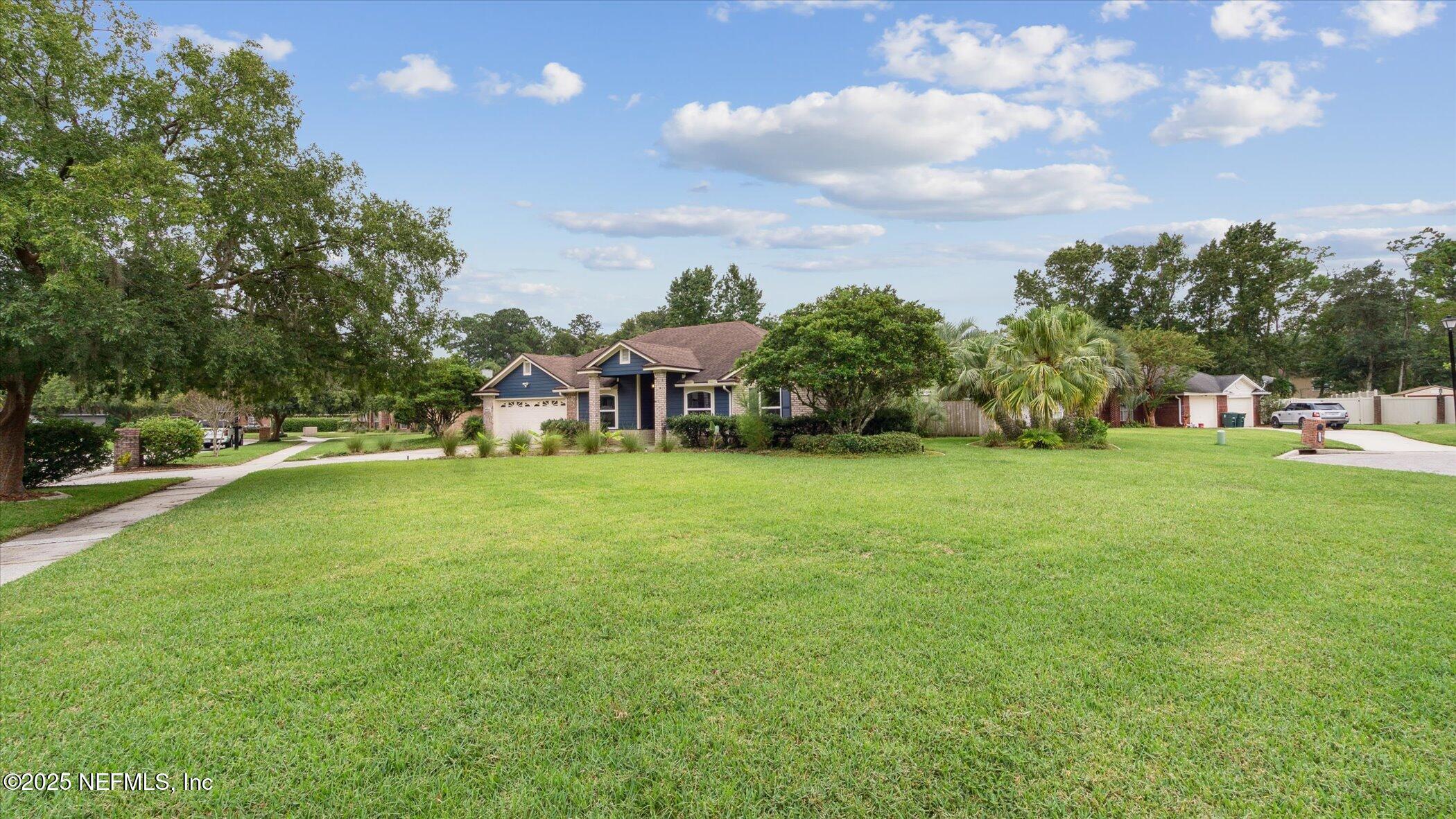 2744 CHELSEA COVE Drive