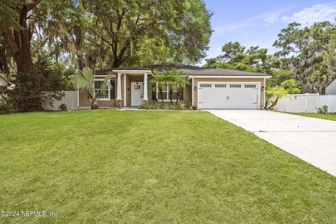 Single Family Residence in Jacksonville FL 1350 RIVER HILLS Circle.jpg