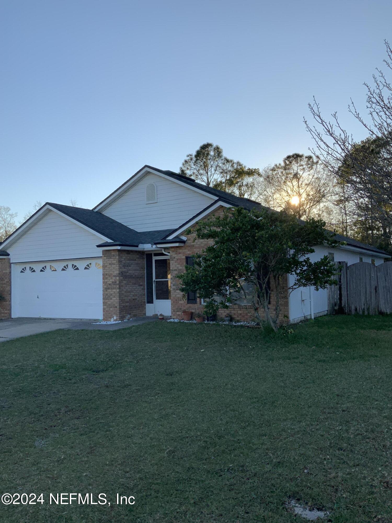 Middleburg, FL home for sale located at 1774 DARTMOUTH Drive, Middleburg, FL 32068