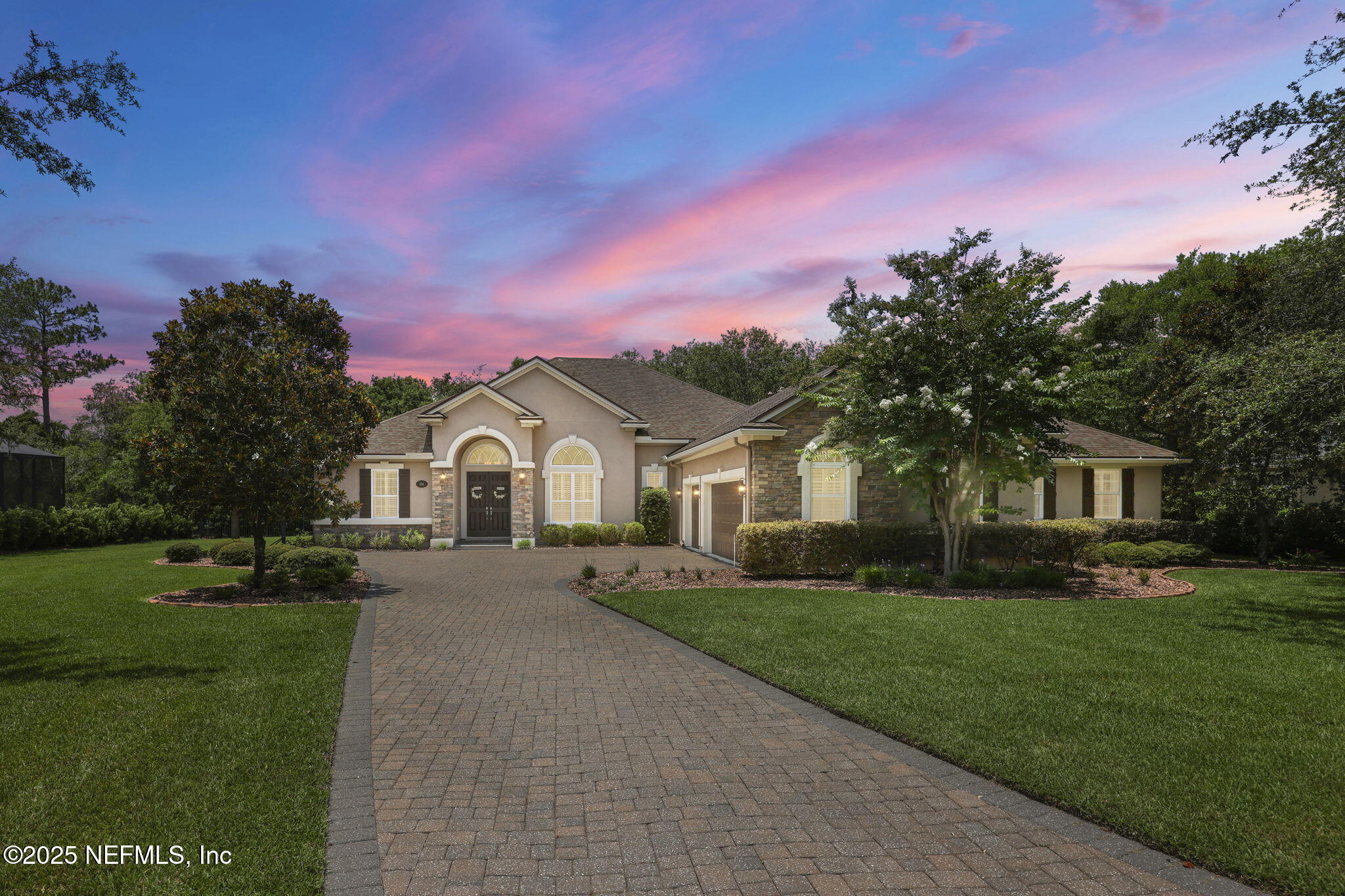 104 HICKORY HILL Drive