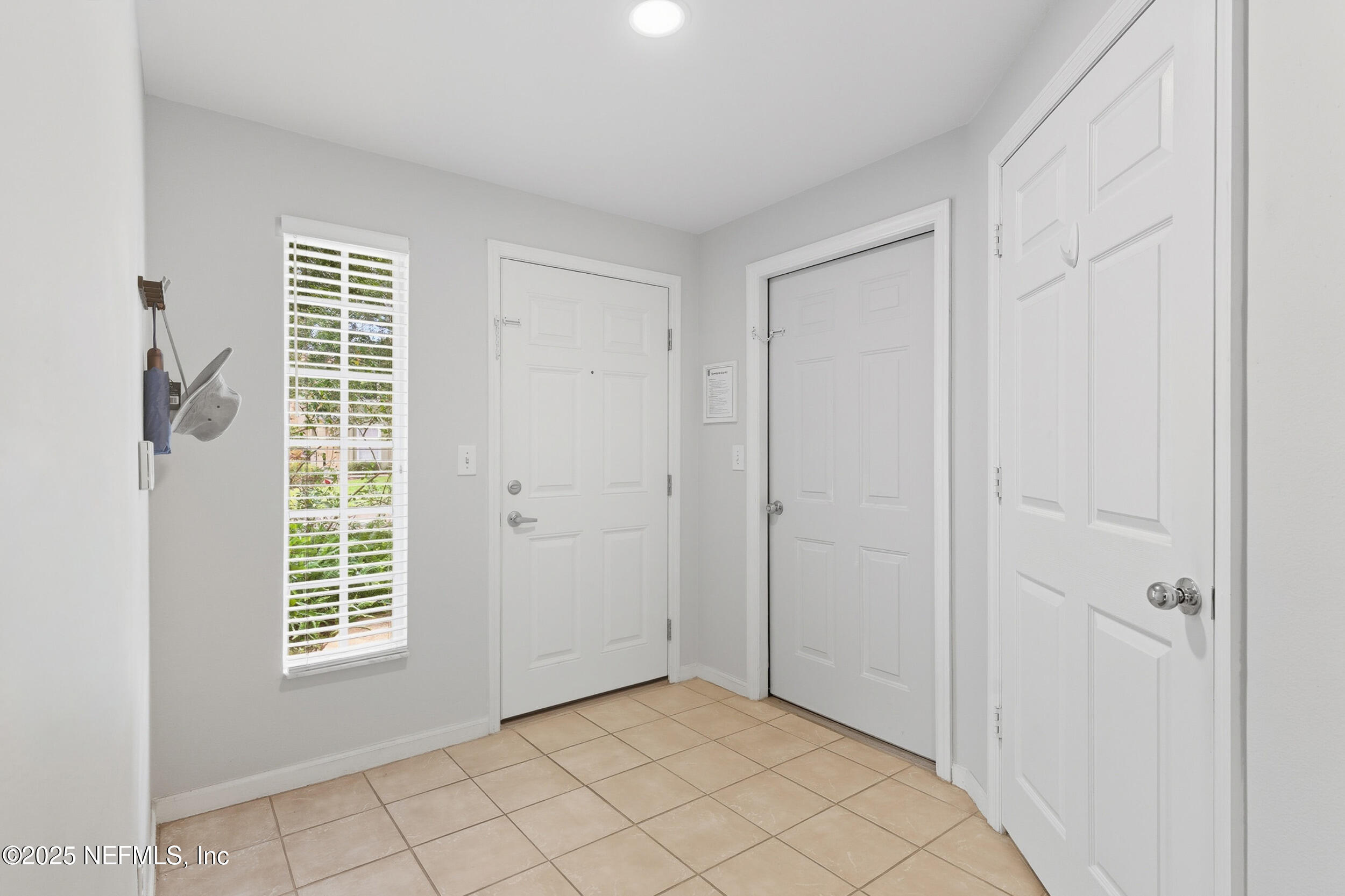 4000 GRANDE VISTA Boulevard 15-136