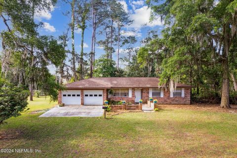 A home in Yulee