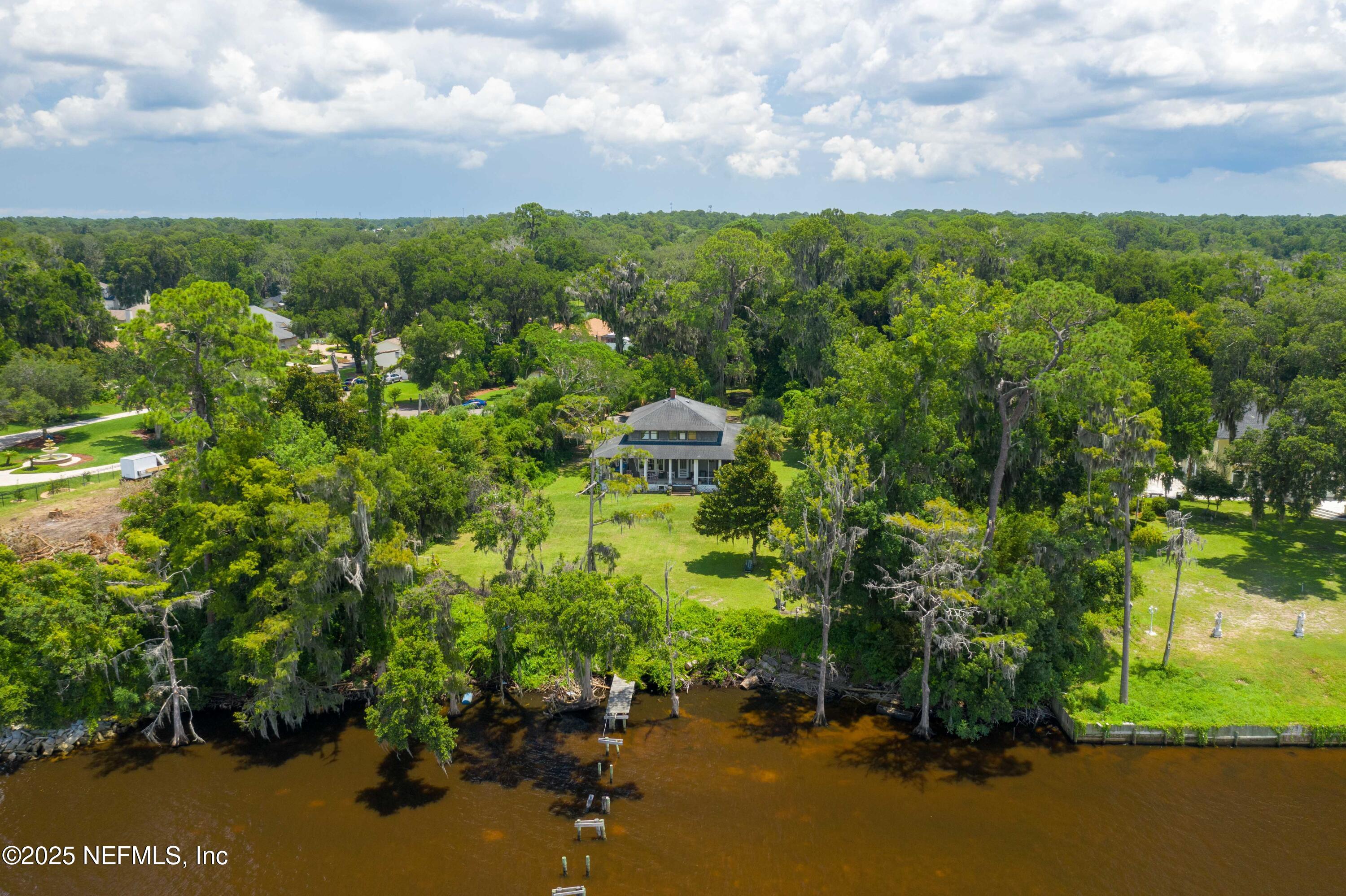 2510 HICKORY BLUFF Lane