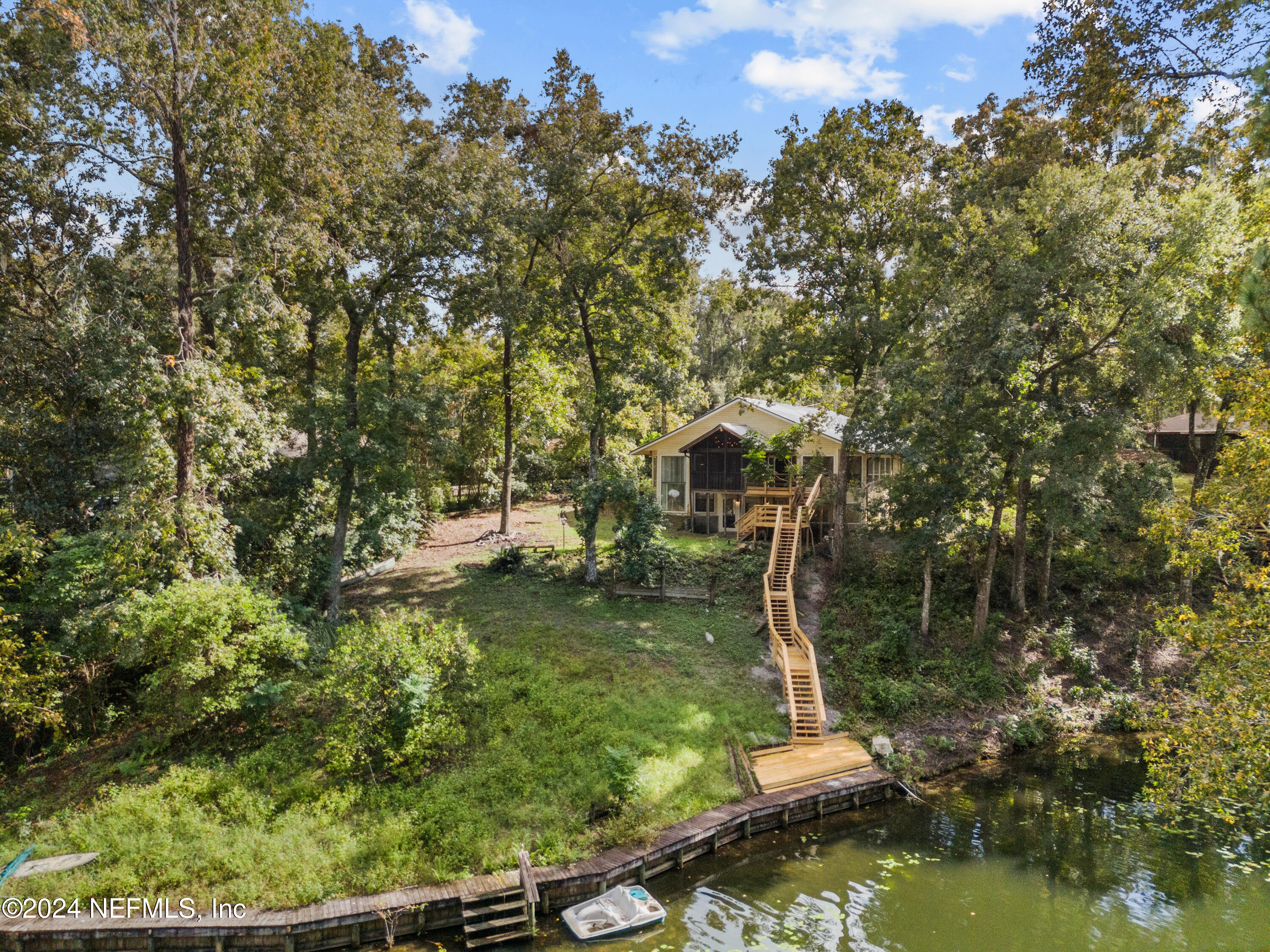 764 HAZELWOOD Court