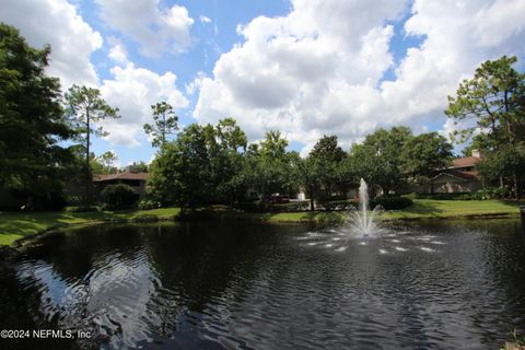 A home in Jacksonville