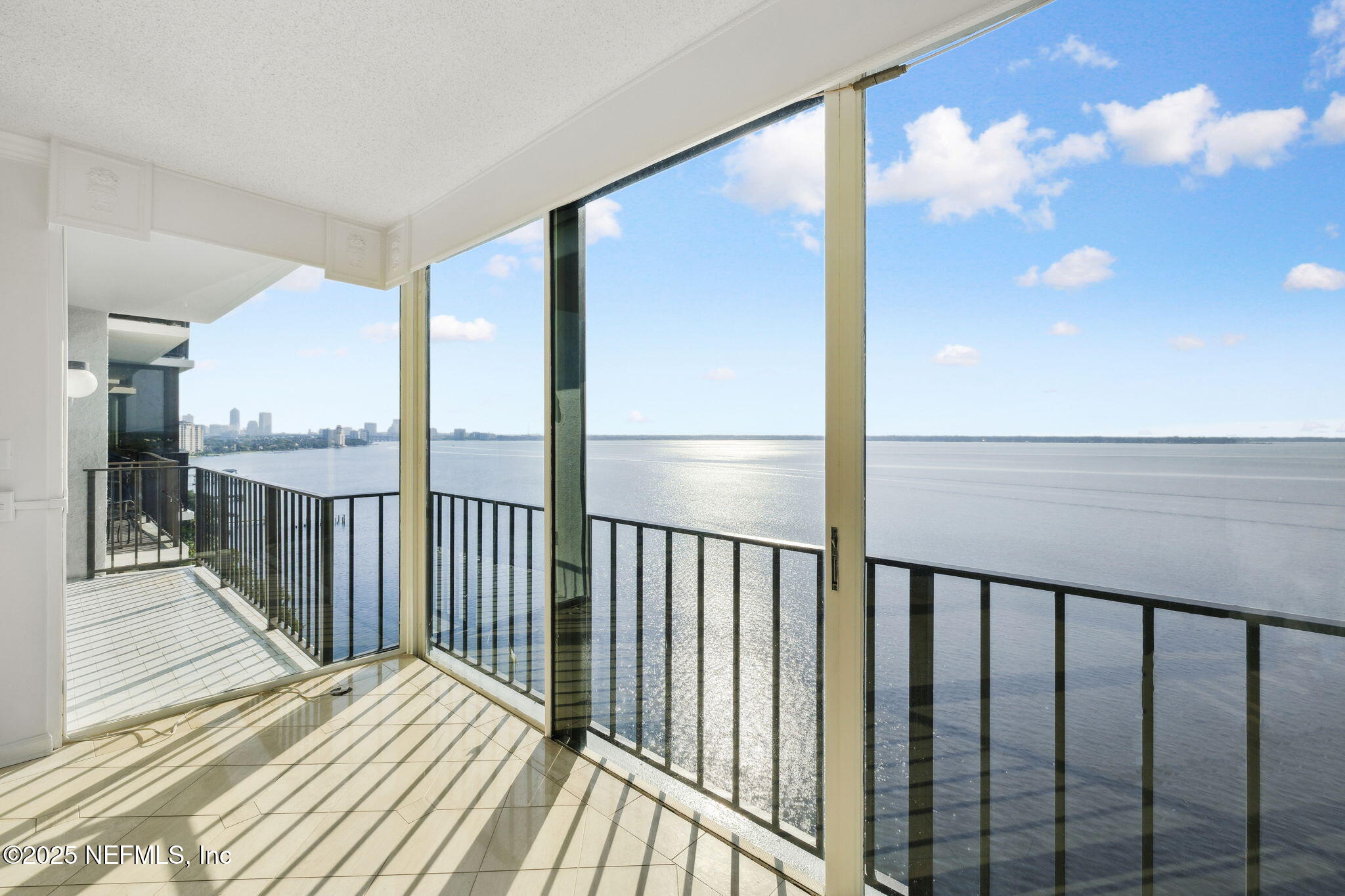 2970 ST JOHNS Avenue 11G