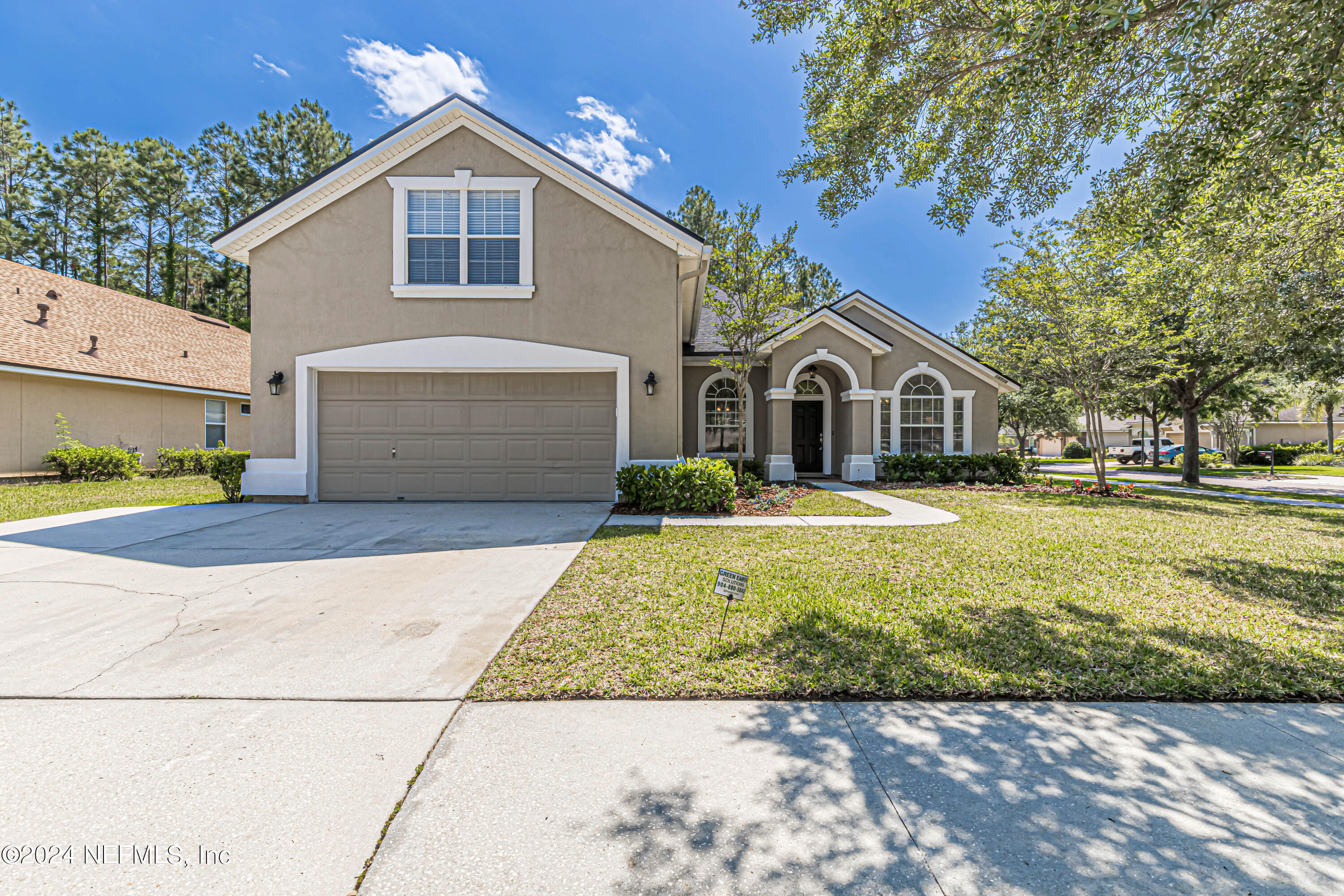 Jacksonville, FL home for sale located at 14736 Grassy Hole Court, Jacksonville, FL 32258
