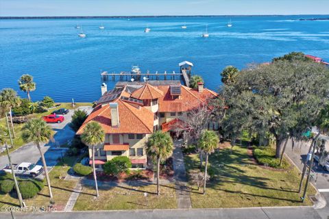 202 ST JOHNS Avenue 103B Green Cove Springs FL 32043