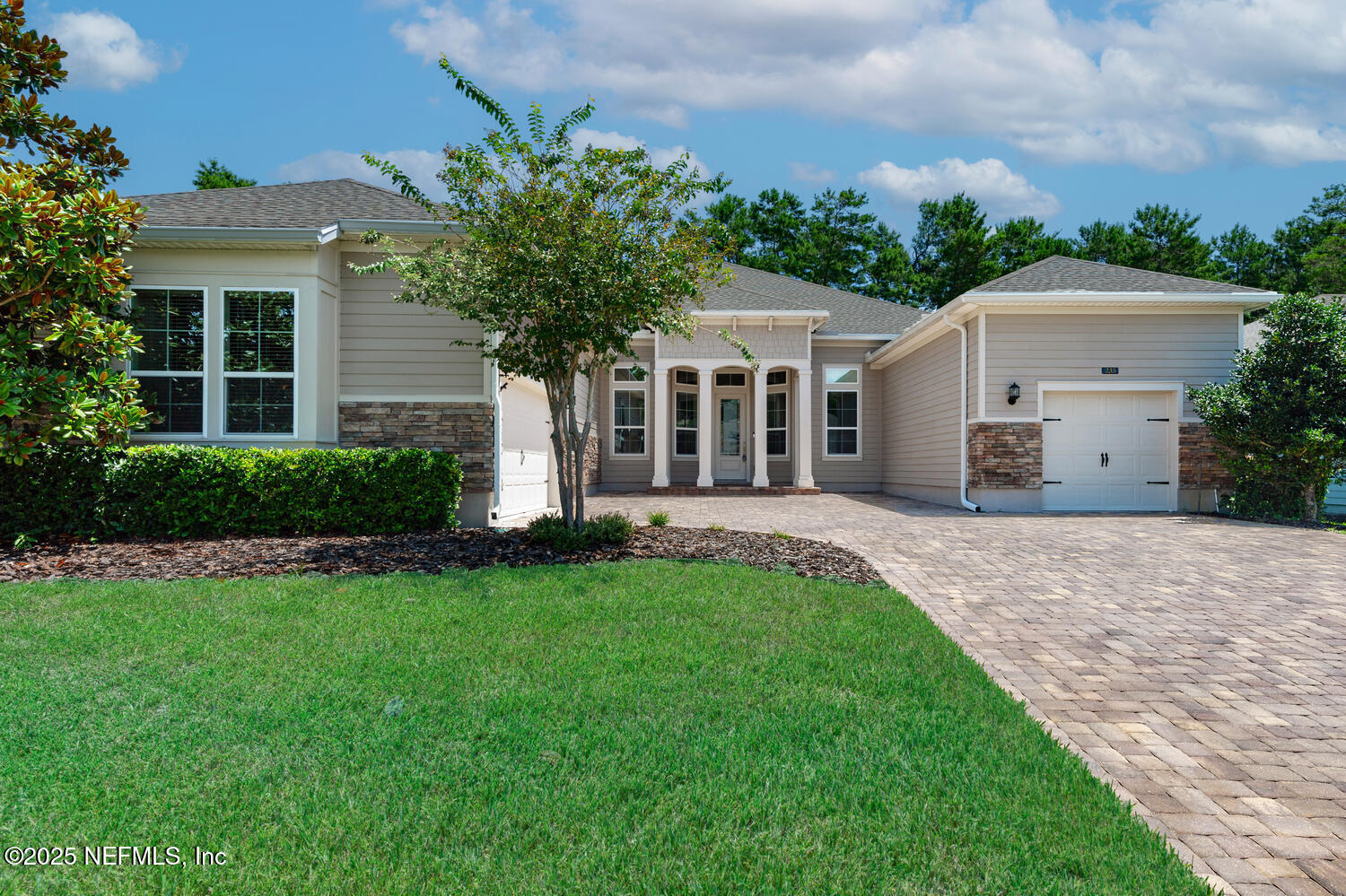 235 ENREDE Lane