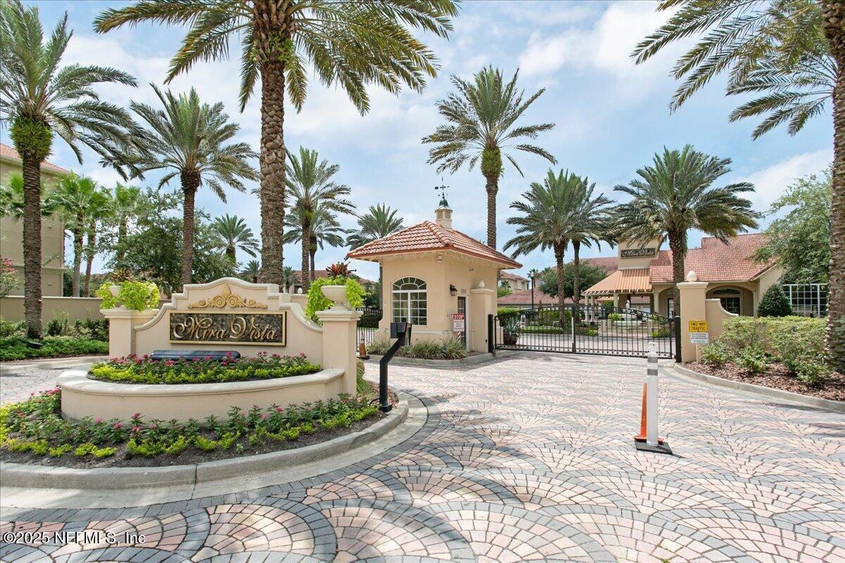 13846 ATLANTIC Boulevard 202