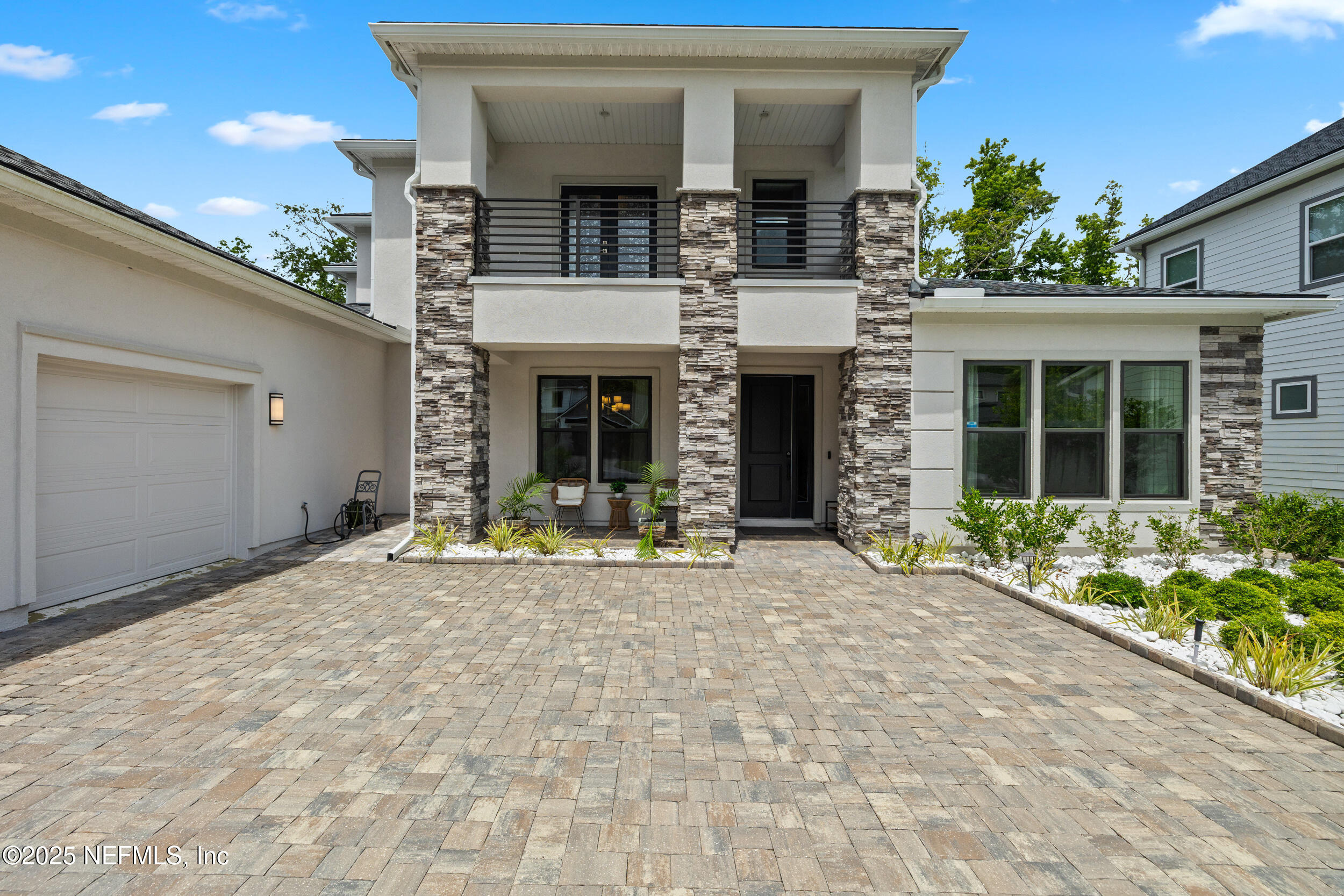 10546 SILVERBROOK Trail