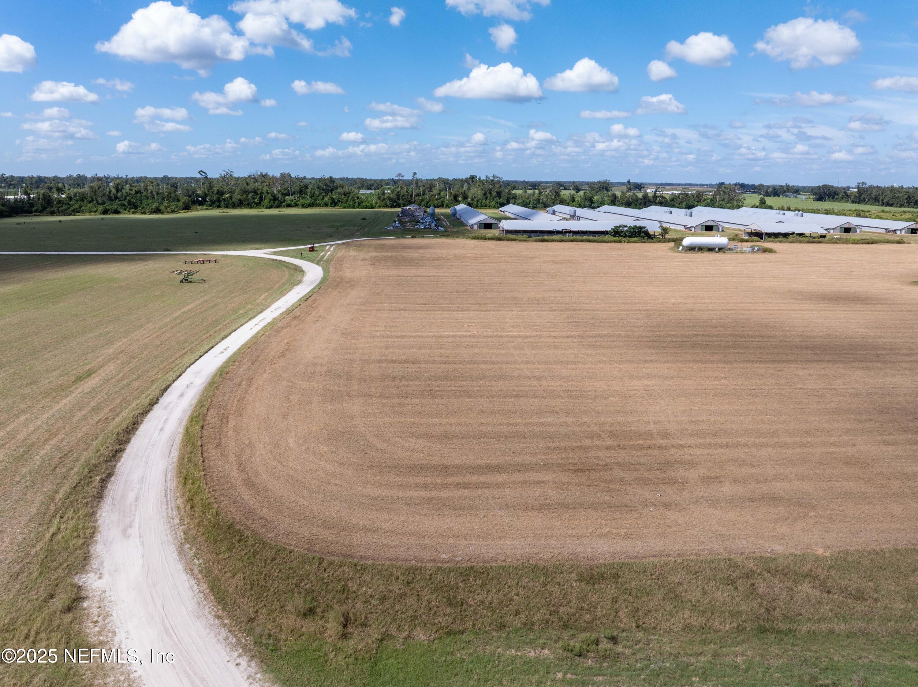 1083 SW COUNTY ROAD 351