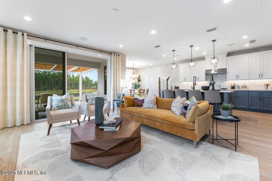 11347 S NEWTONIAN Boulevard S 107