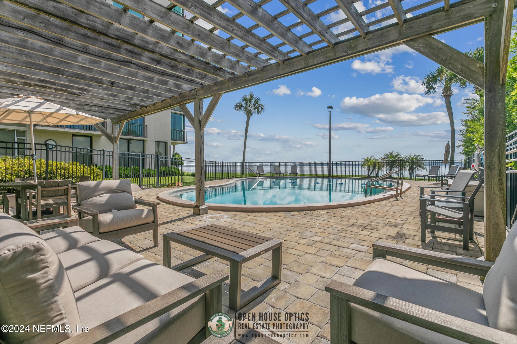 Jacksonville, Florida 32205, United States, 2 Bedrooms Bedrooms, ,2 BathroomsBathrooms,Residential,Active,78442