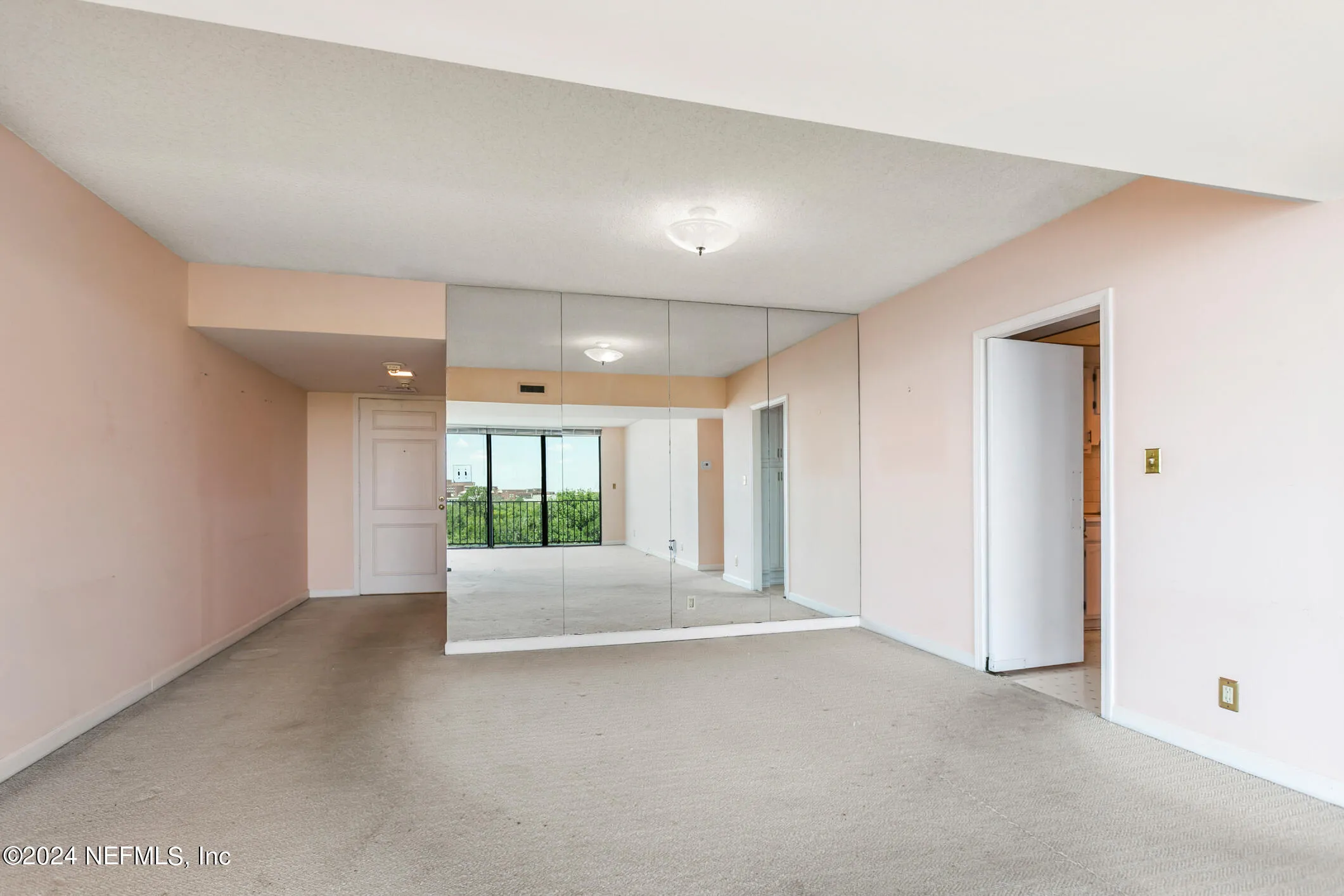 Jacksonville, Florida 32205, United States, 2 Bedrooms Bedrooms, ,2 BathroomsBathrooms,Residential,Active,78442