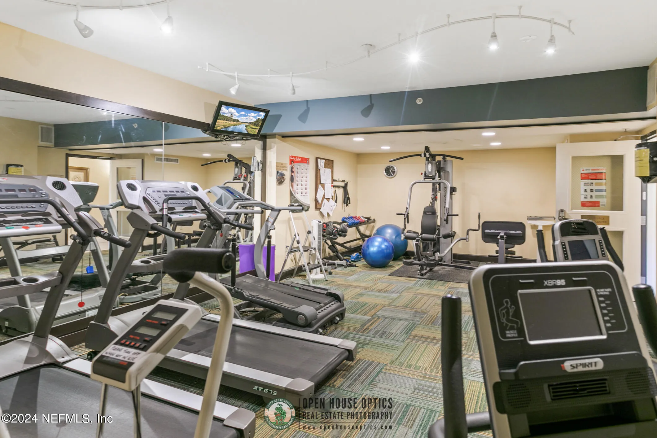 Jacksonville, Florida 32205, United States, 2 Bedrooms Bedrooms, ,2 BathroomsBathrooms,Residential,Active,78442