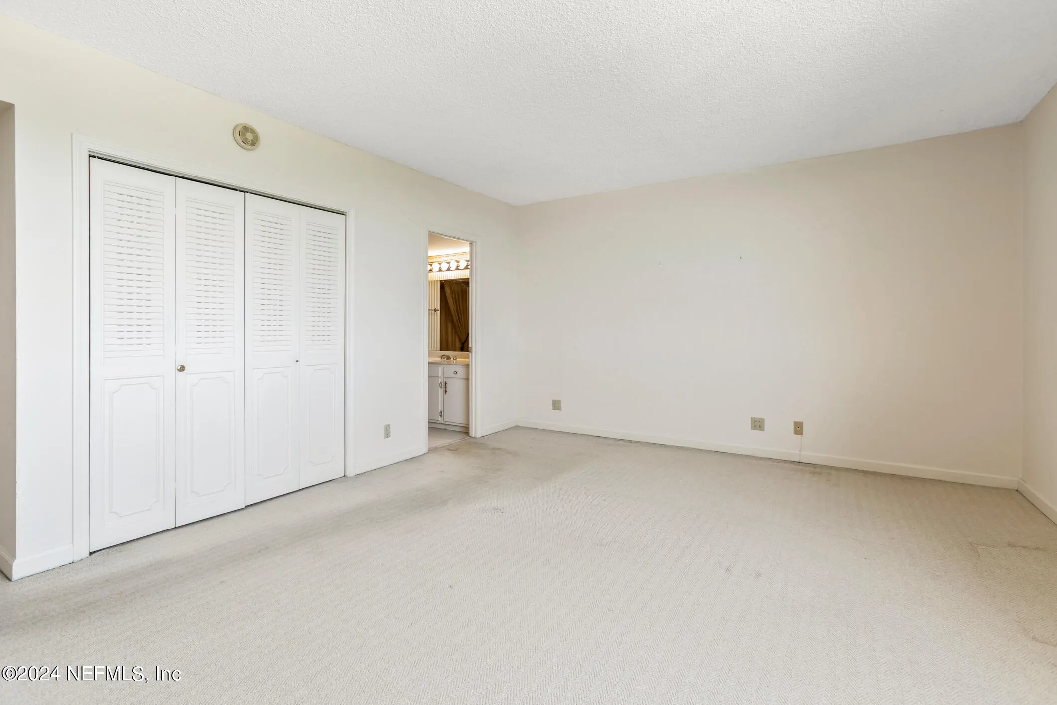 Jacksonville, Florida 32205, United States, 2 Bedrooms Bedrooms, ,2 BathroomsBathrooms,Residential,Active,78442