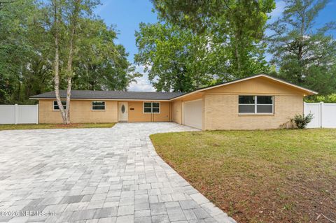 Photo of 688 CLAIRE Lane, Orange Park, FL 32073 (MLS # 2130127)