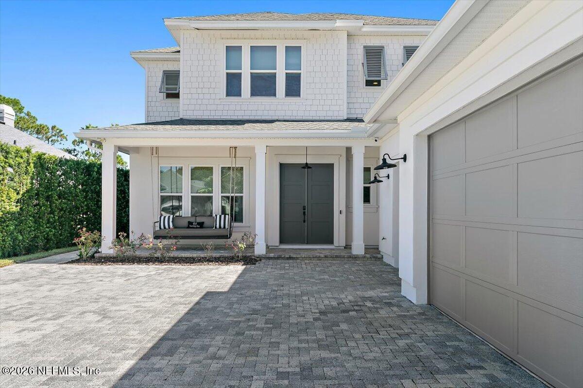 61 WATERBRIDGE Place
