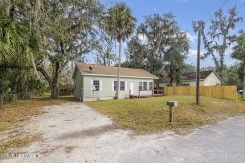 A home in East Palatka