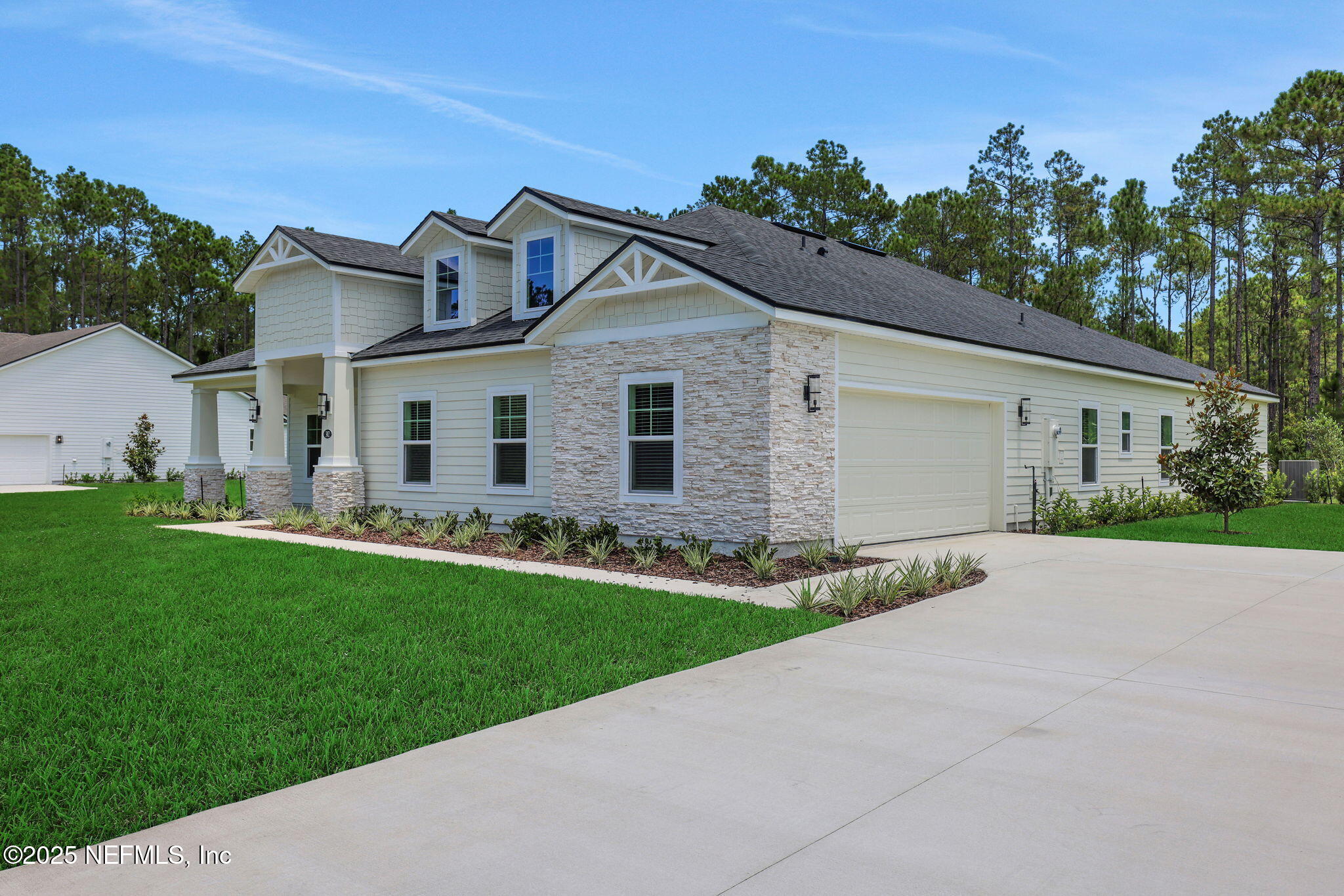 302 GRAND LANDINGS Parkway