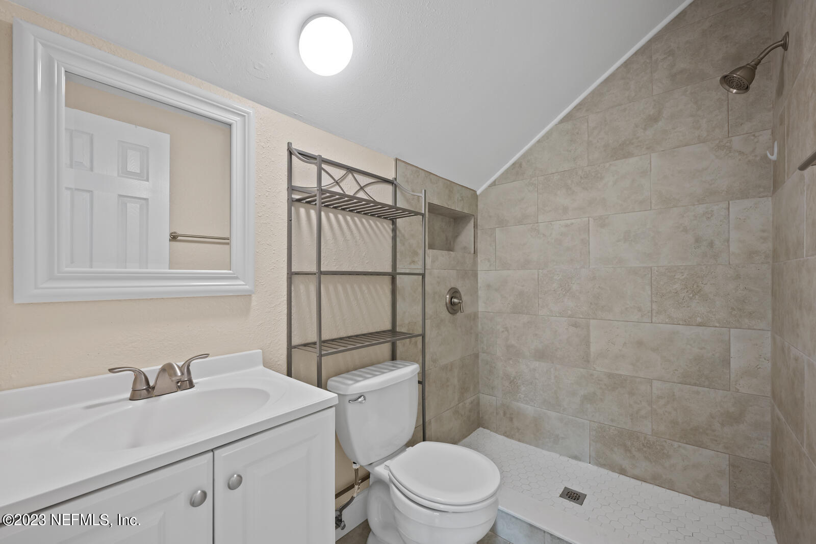 JACKSONVILLE, Florida 32216, United States, 3 Bedrooms Bedrooms, ,2 BathroomsBathrooms,Residential,Active,70073