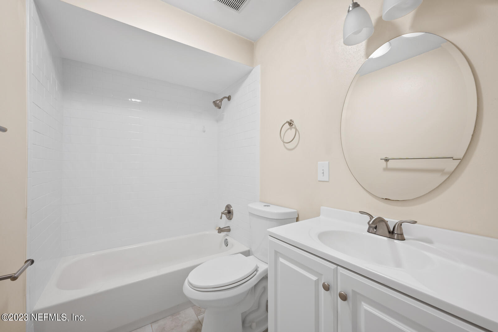 JACKSONVILLE, Florida 32216, United States, 3 Bedrooms Bedrooms, ,2 BathroomsBathrooms,Residential,Active,70073