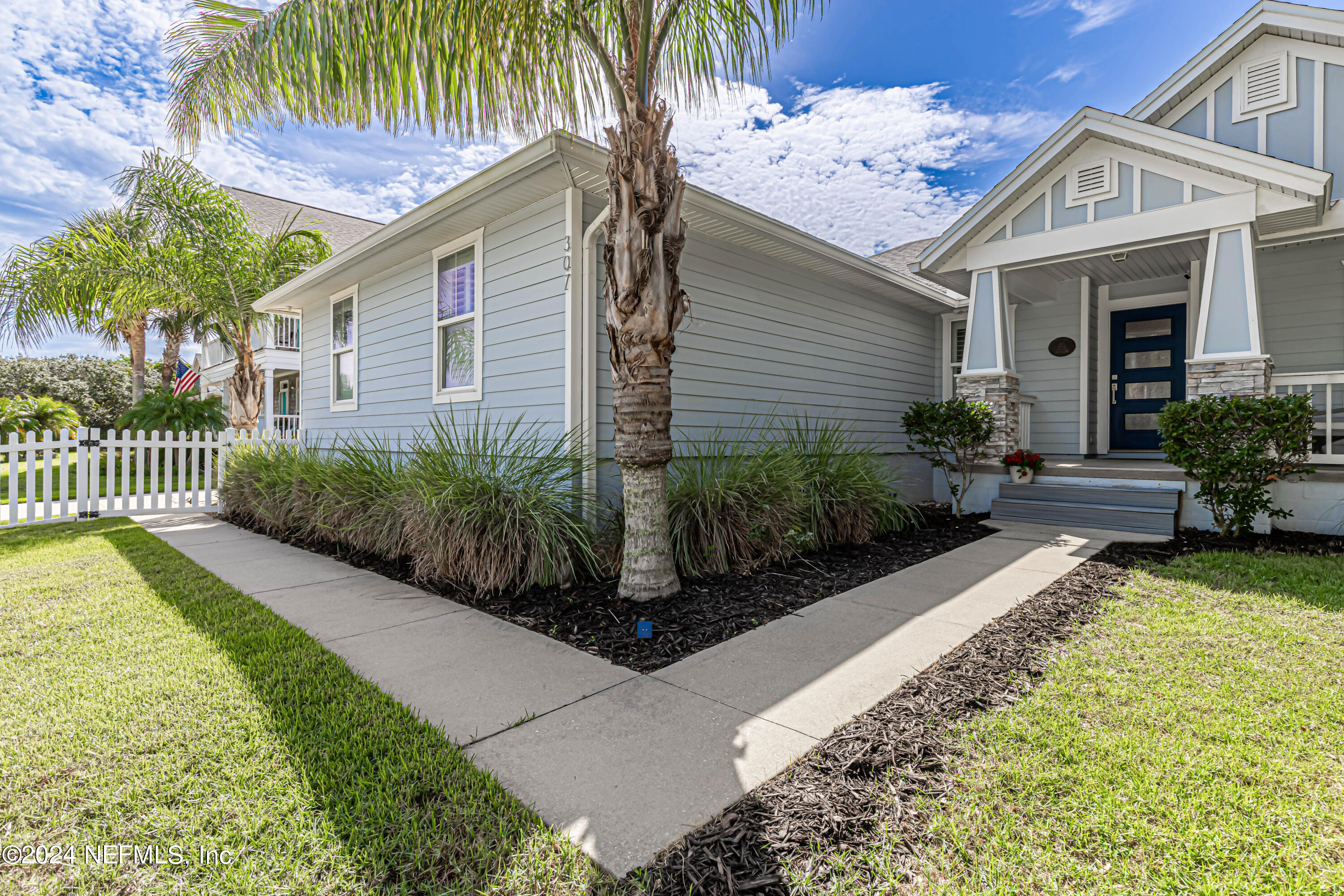 307 FIFTEENTH Street