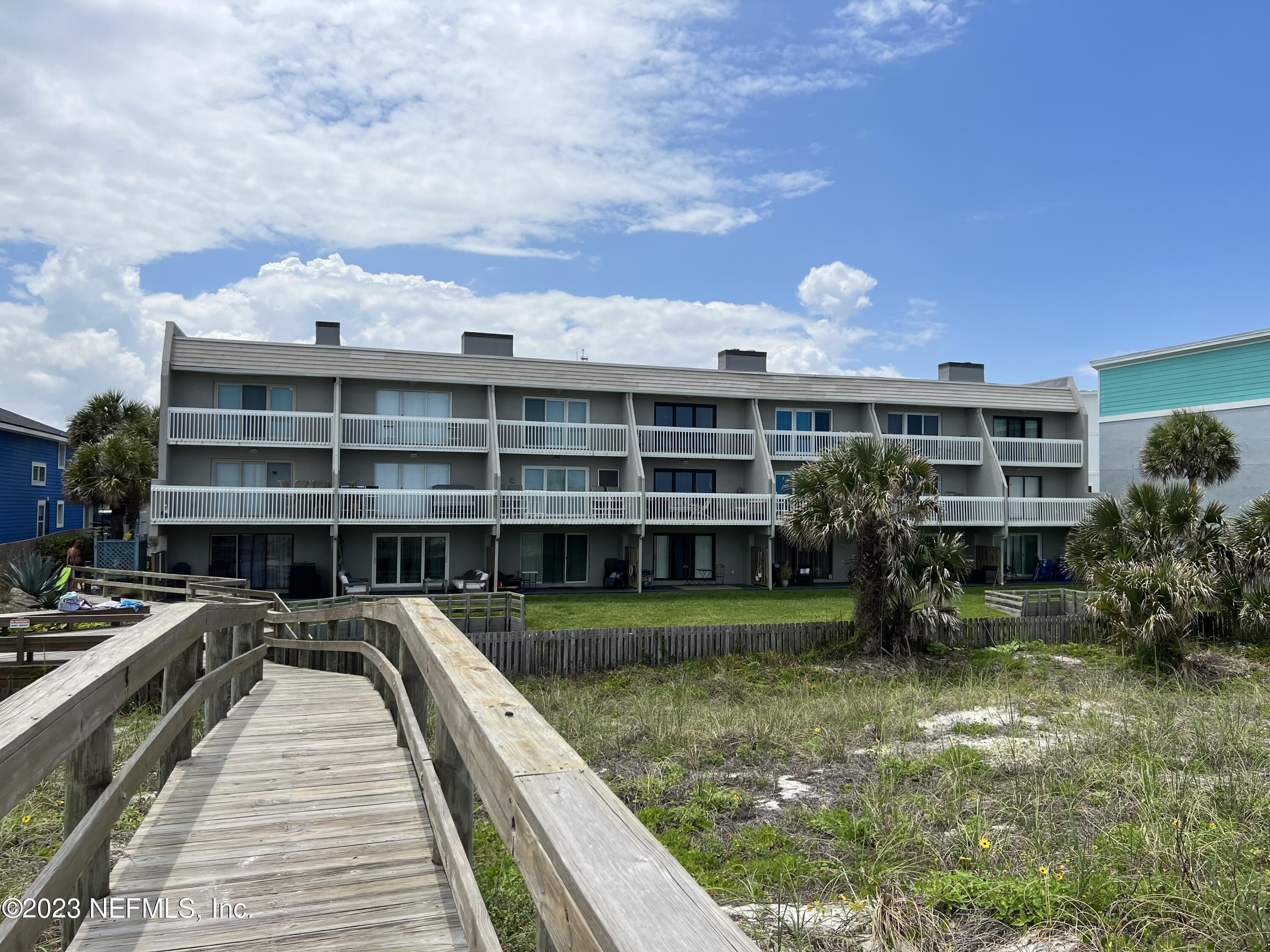 Jacksonville Beach, FL home for sale located at 1701 1st Street N Unit 1B, Jacksonville Beach, FL 32250