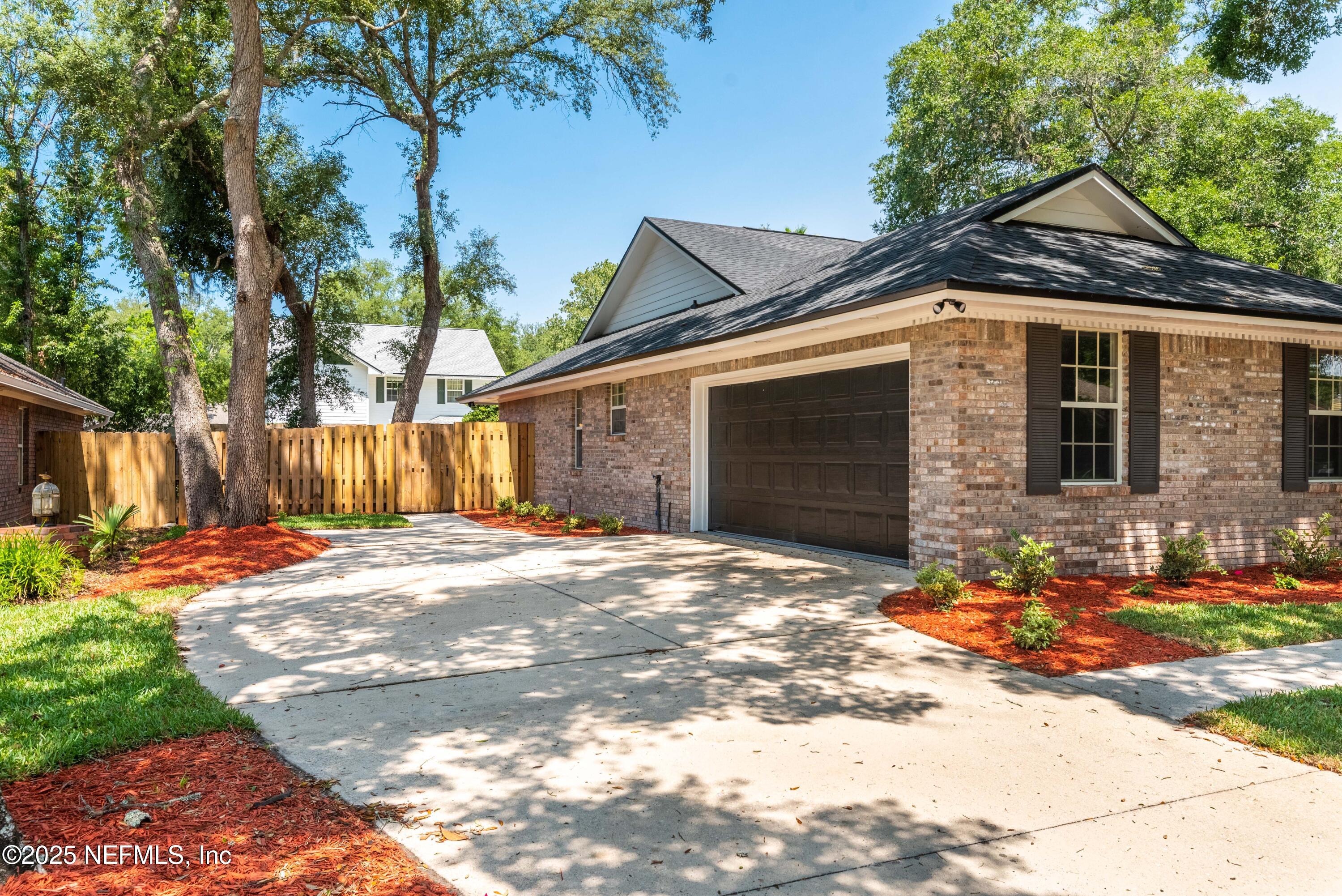 12172 DIVIDING OAKS Trail E