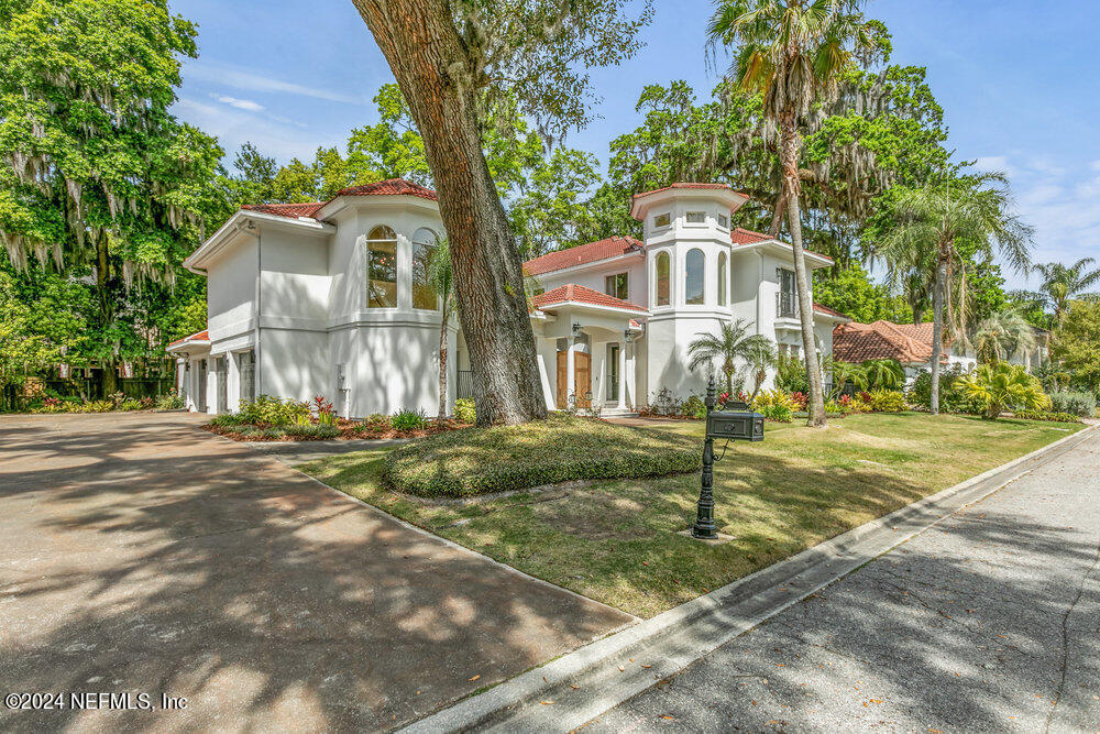 Jacksonville, FL home for sale located at 2827 Casa Del Rio Terrace, Jacksonville, FL 32257