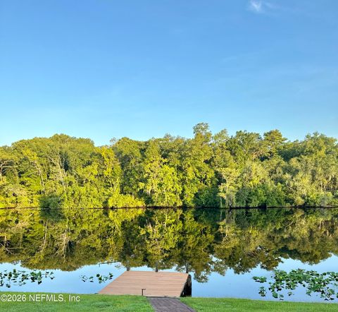 2134 FLINTLOCK Court Green Cove Springs FL 32043