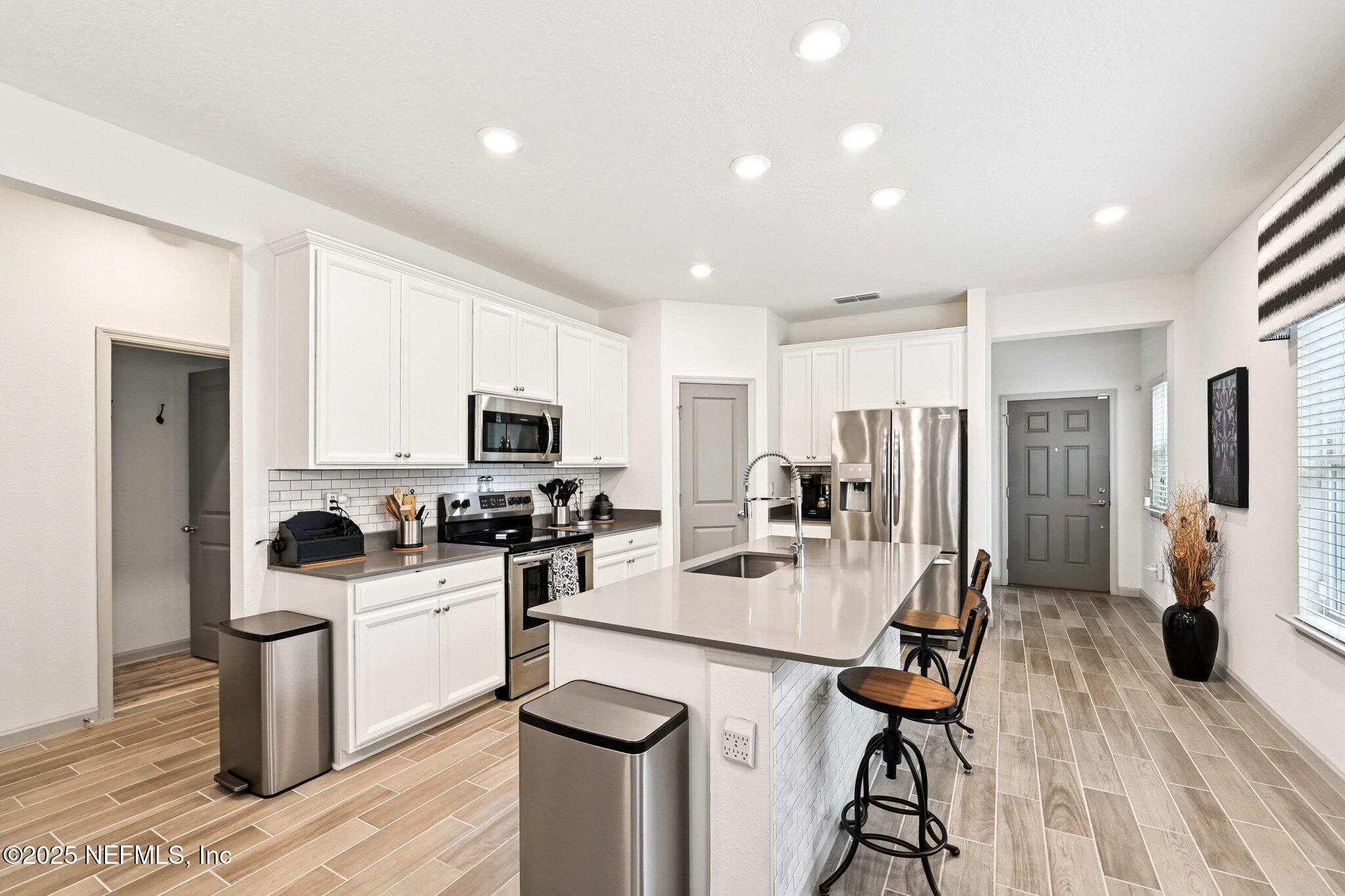 7614 BUCK HILLS Court