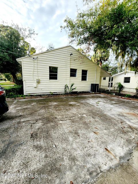 A home in Jacksonville